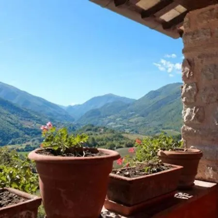 Casale Rosso Vakantiehuis Castel San Felice
