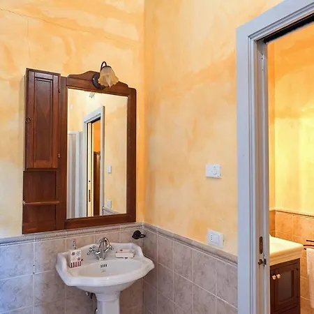 Casale Rosso Vakantiehuis Castel San Felice