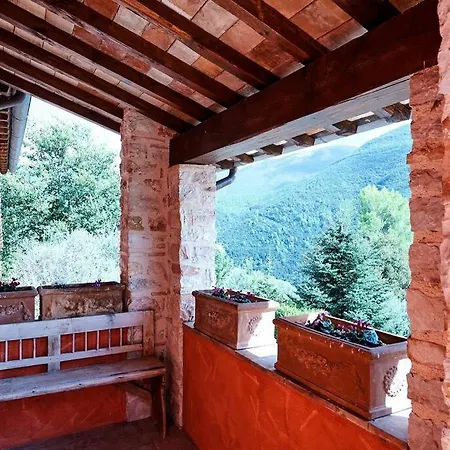 Casale Rosso Castel San Felice